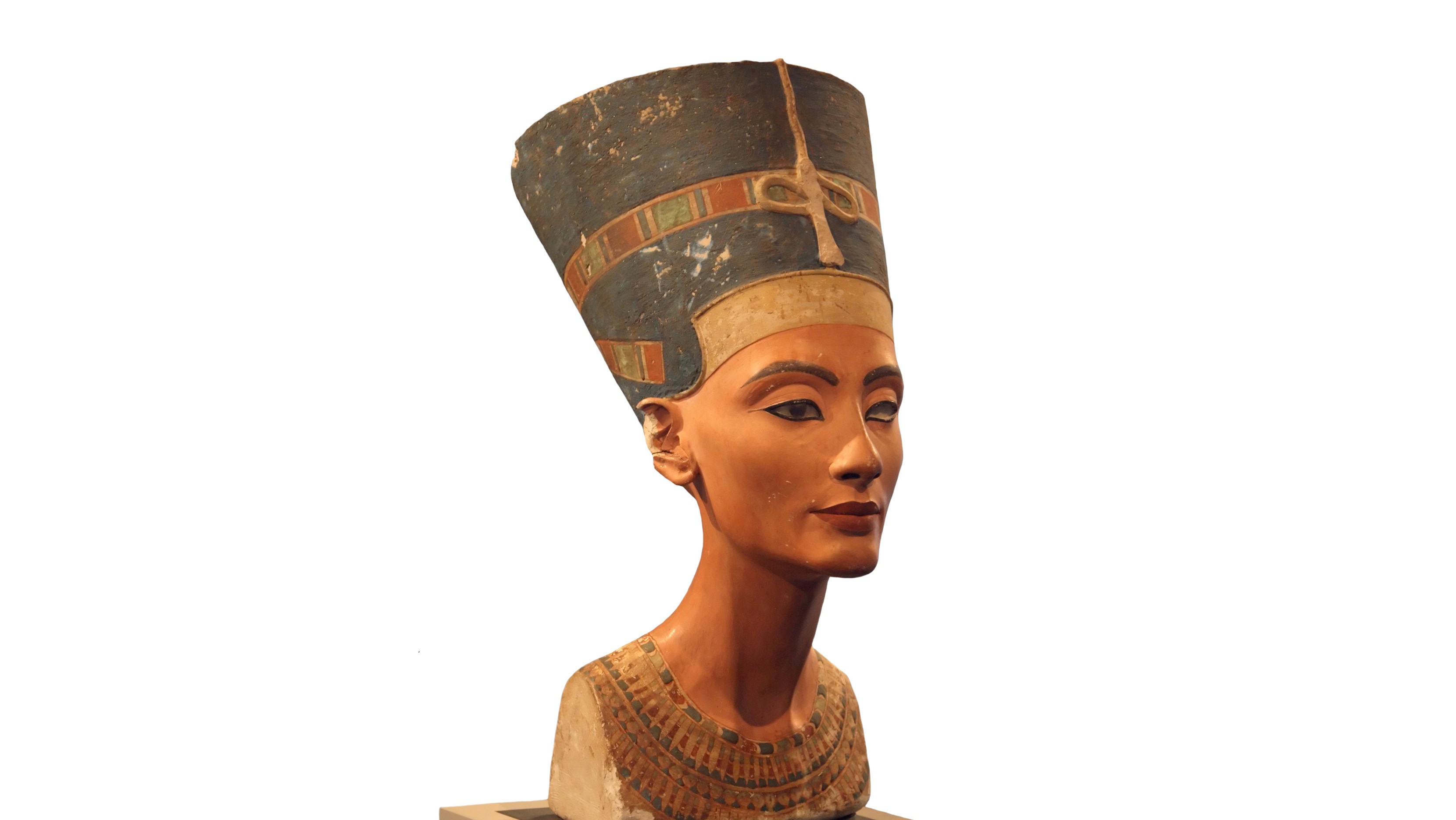 NEFERTİTİ BÜSTÜNÜN KAYIP GÖZÜ