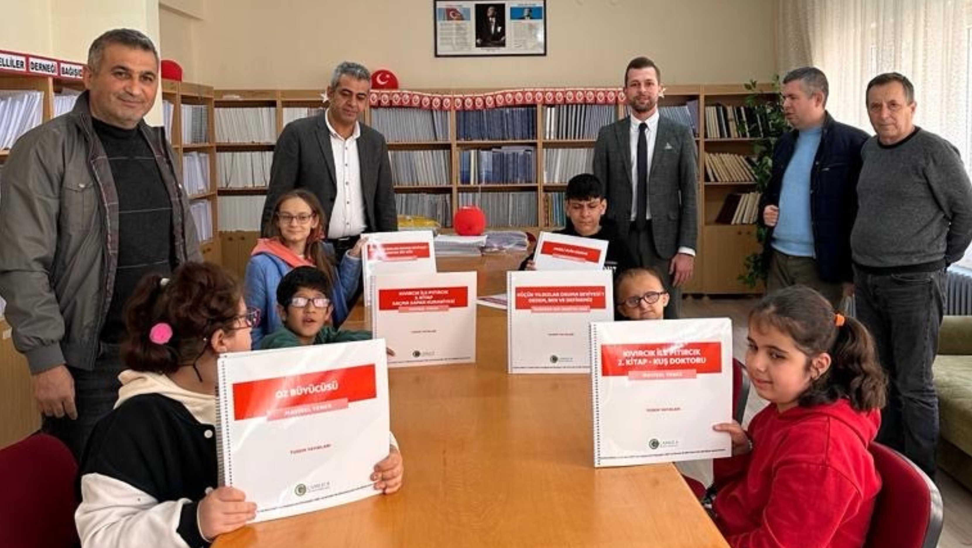 “ÇOCUKLAR KİTAPLARLA BULUŞSUN DİYE” BEŞİNCİ YILINDA…