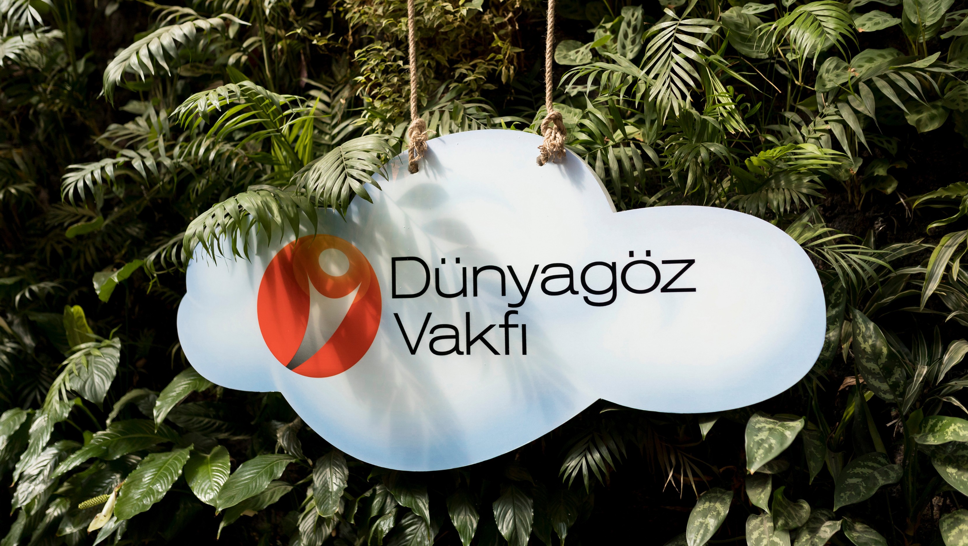 Kaptan Niloya Devlet Okullarında